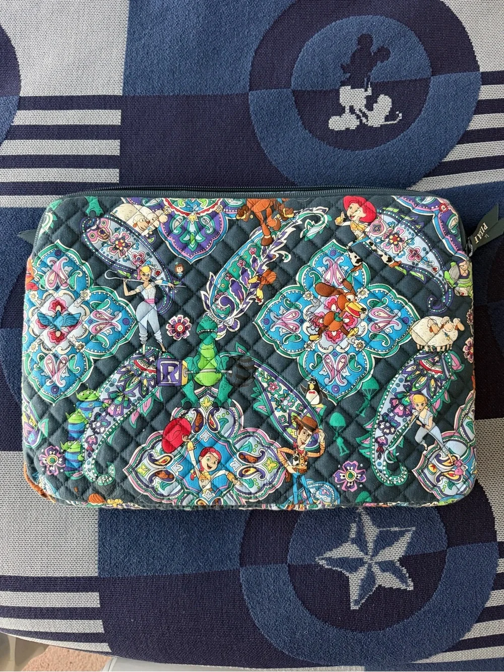Vera Bradley 15 inch